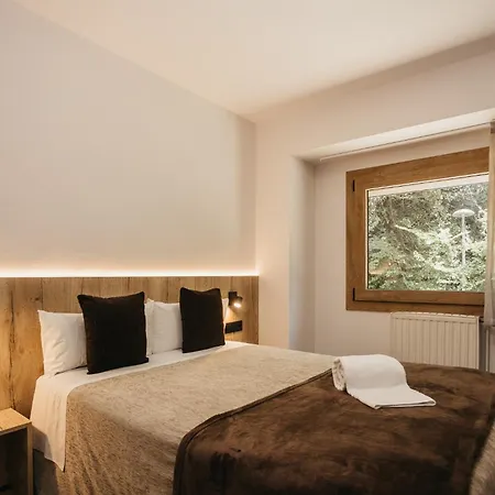 Hotel La Trobada Sport Ripoll