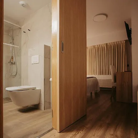 Hotel La Trobada Sport Ripoll